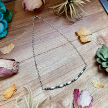 Load image into Gallery viewer, Sterling Silver Pearl & Torpedo Paperclip Necklace