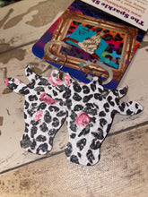 Load image into Gallery viewer, Steer head turquoise leather earrings