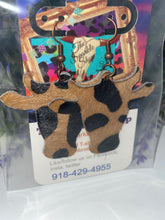 Load image into Gallery viewer, Steer head turquoise leather earrings