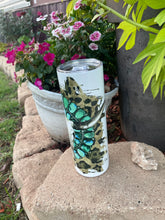 Load image into Gallery viewer, Turquoise Leopard Skull Tumbler
