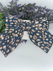 Leopard Hair bows